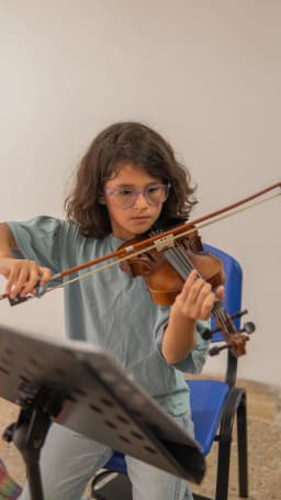 Estudiante de música 34