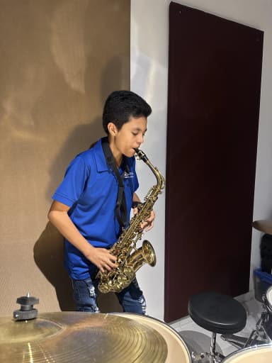 Estudiante de música 40