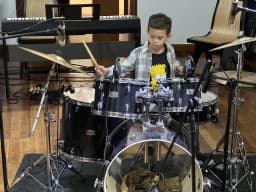 Estudiante de música 46