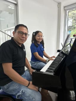 Estudiante de música 51