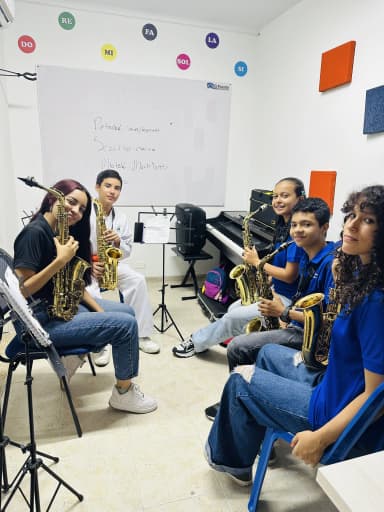 Estudiante de música 52